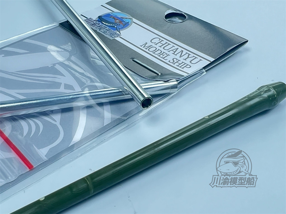 1/35 Scale Soviet SU-100 Tank  - Model Kit Zvezda recension och pris